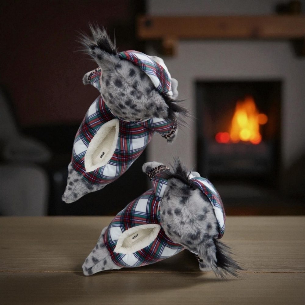 NEW!!! AERIE GREY COZY PLAID OWL CRITTER SLIPPERS - SIZE M - Picture 3 of 9